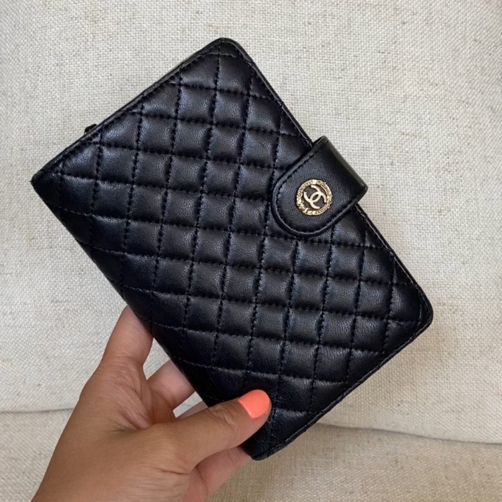 Chanel Black Quilted Snap Wallet